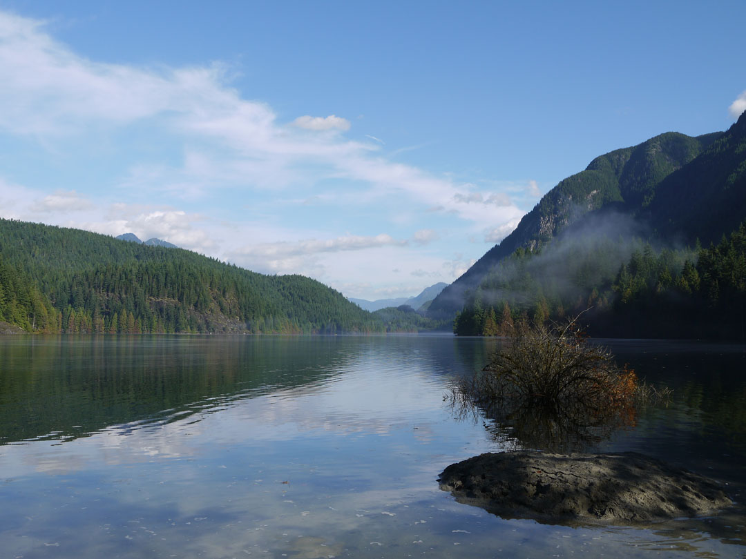 Buntzen Lake 全景