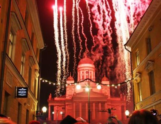 2012 New Year Fireworks1 Hki