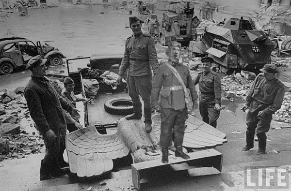 Capture Berlin---4.jpg