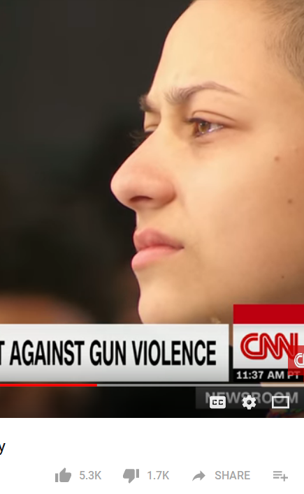 Emma Gonzalez gives speech at March for Our Lives 4.png