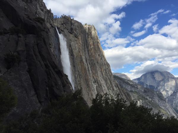 Yosemite Fall.jpg