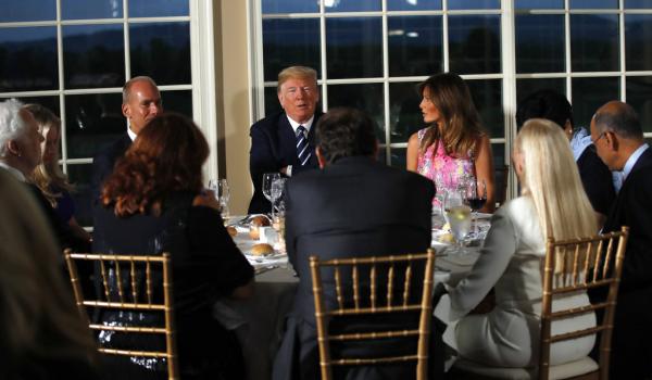 trump-executive-dinner-ap.jpg