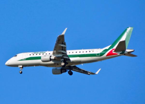 2015-07-04_Alitalia Airplane0001.JPG