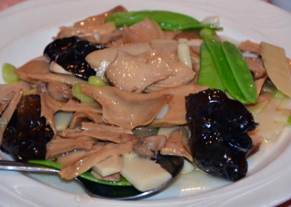 2016-04-23_Sauted Wild Mushroom w Ginger Wine Sauce0001.JPG