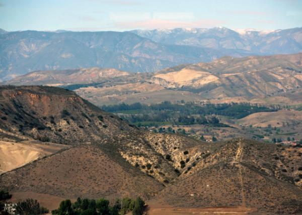 2016-12-26_Simi Valley & Santa Susana Mountains-20001.JPG