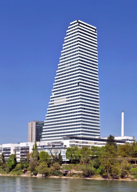 2017-08-23_Pharma_Roche Tower (Highest Bldg in Switzerland)0001.JPG