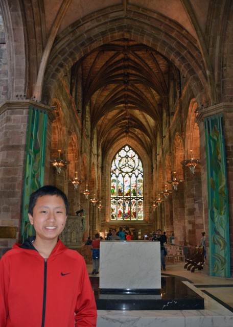 2016-07-16_St. Giles' Cathedral_Nave0001.JPG