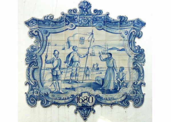 Remains of Portuguese Azulejo-10001.JPG