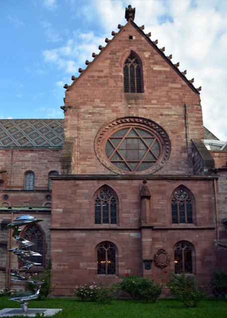 1744068237609865.jpg 2017-08-23_Church_Niklauskapelle_Star of David Window in the South Transept 南耳堂大卫王星窗0001.JPG