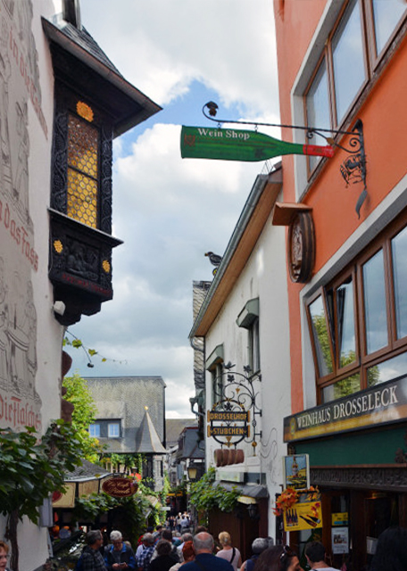 1746312979333830.jpg 2017-08-19_St_Drosselgasse in 15C 十五世纪的果蝇巷-20001.JPG