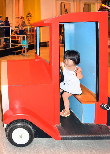 1762617893625802.jpg 2013-07-14_Roadside Attractions-40001.JPG