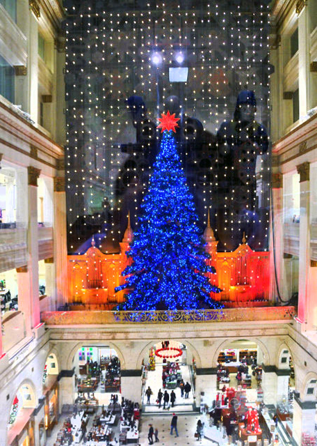 1762783354258102.jpg 2014-12-28_Macy's Christmas Tree 梅西圣诞树0001.JPG