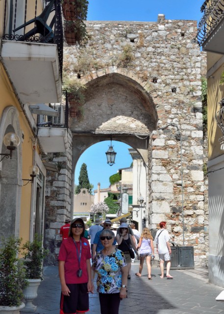 2015-07-02_Taormina_Porta Catania Gate-10001.JPG
