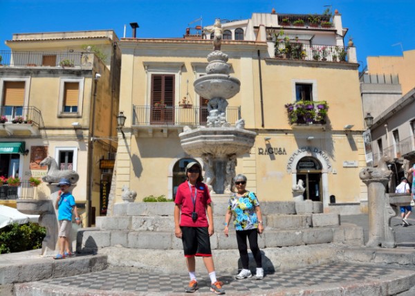 2015-07-02_Taormina_Baroque Fountain 1635-30001.JPG