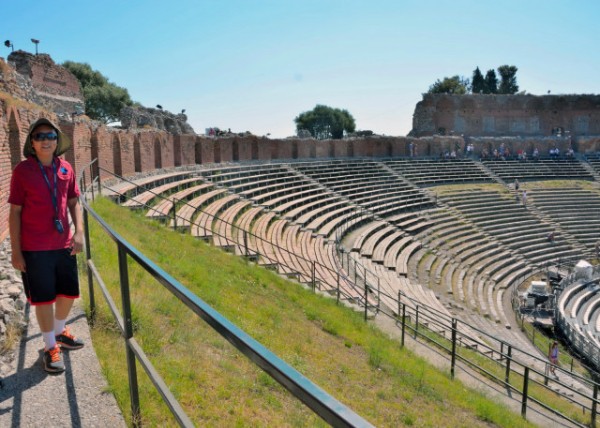2015-07-02_Taormina_Greek-Roman Theatre in 7BC-50001.JPG