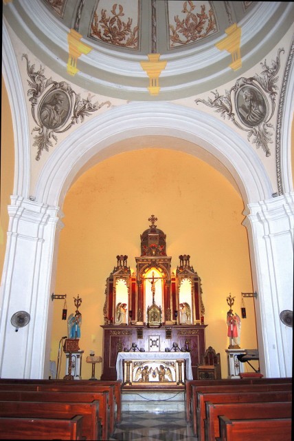 02-05-08_ San Juan Cathedral-50001.JPG