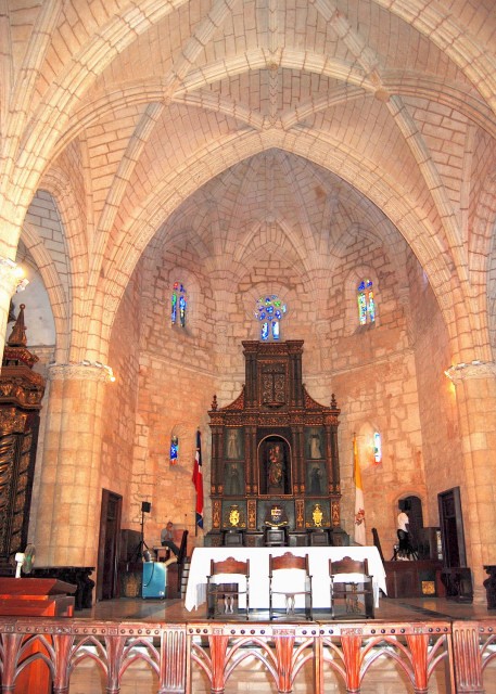02-02-08_ Santo Domingo-Cathedral of Santa Maria of the Incarnation-30001.JPG