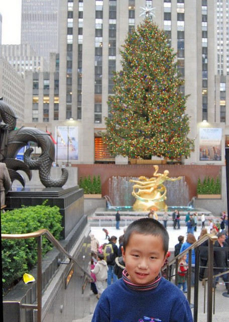 12-15-08_ Christmas Tree @ Rockefeller Ctr0001.JPG