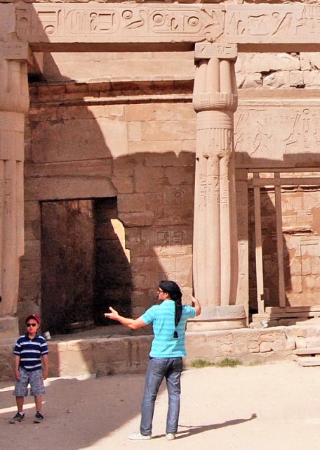 04-09-11_ Court of Ramses II in Luxor Temple_ Luxor-10001.JPG