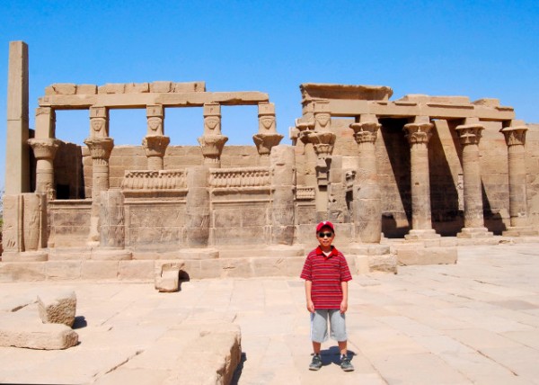 04-06-11_ Courtyard Flanked by Colomnades in Temple of Philae_ Aswan-40001.JPG