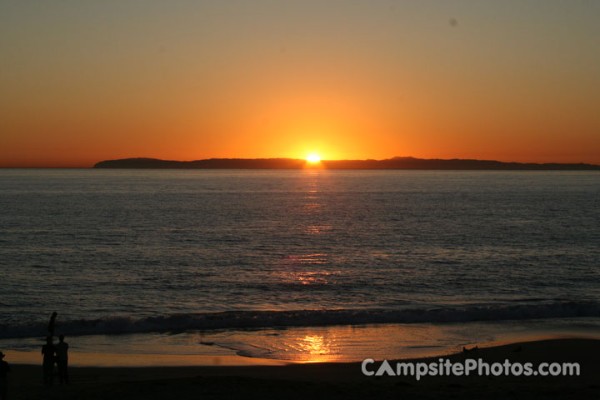 Crystal_Cove_State_Park_Beach_Cottages_Sunset_Over_Catalina.jpg