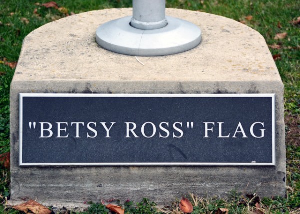 2021-11-21_Washington Crossing Monument_Betsy Ross Flag Base0001.JPG
