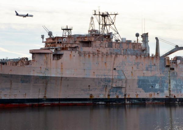 2021-12-04_USS Shreveport (LPD-12)-20001.JPG