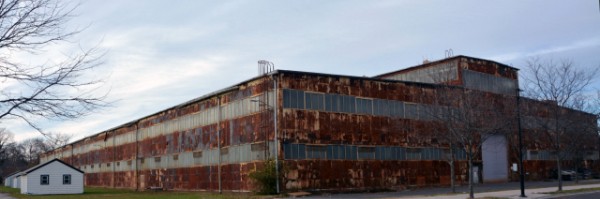2021-12-04_Bld 611_ a Rusting Warehouse0001.JPG