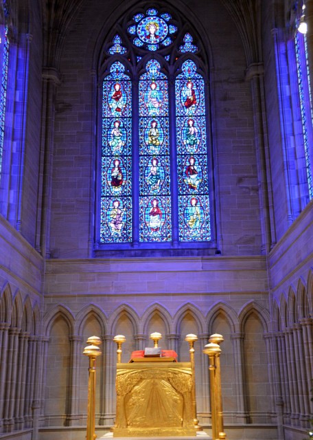 2021-12-21_East Window in the Inner Sanctuary_ Showing the Lord Jesus Christ & the 12 Ppostles0001.JPG