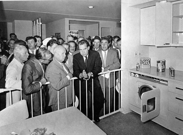 kitchen_debate_1959.jpg