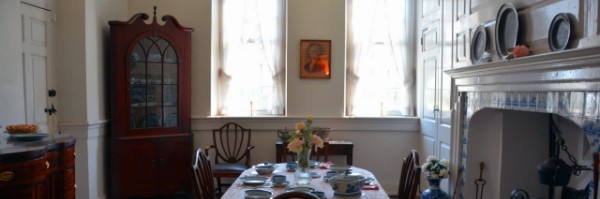 2022-04-24_Hope Lodge_Dining Rm w Oriental Cantownware Ceramics in Colonial Revival Period (1922-1953)-10001.JPG
