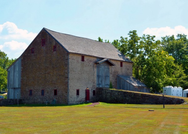 2022-08-20_Graeme Park_Bank Barn (c1829)0001.JPG