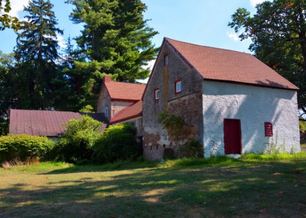 2022-08-20_Penrose-Strawbridge Farm_Carriage House & Equipment Barn0001.JPG