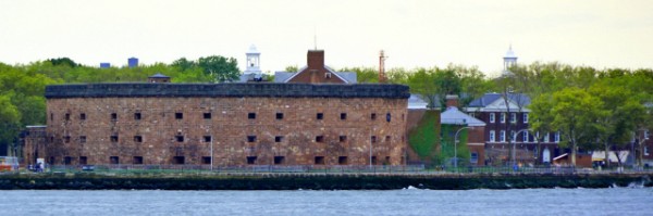 2022-09-25_Battery East of Governors Island_Castle Williams_ ne Component of a Larger Defensive System for the Inner Harbor0001.JPG
