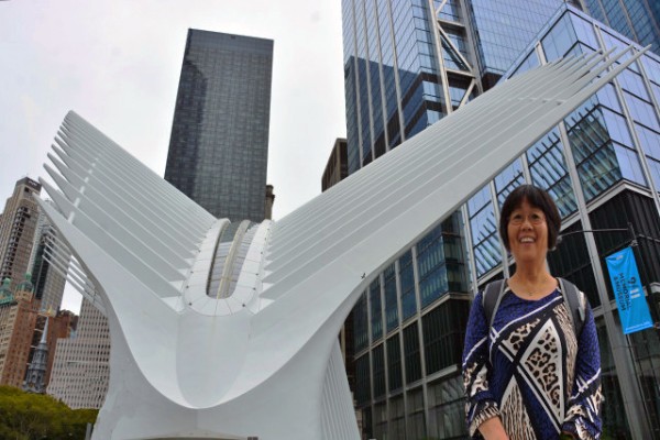 2022-09-25_WTC Oculus Exterior Resembles a Brilliant White Dove Soaring through the Sky0001.JPG