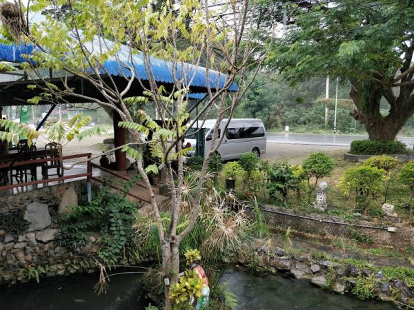 1671275287459529.jpg 2-8 咱们的大旅游车.jpg