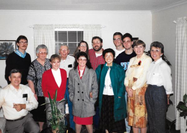 1990-11-25_Vickie's Family-10001.JPG