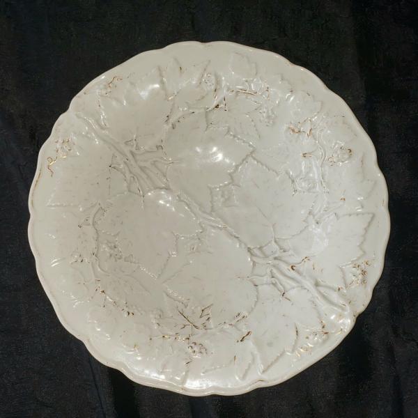 Vine Leaf Pattern White & Gold Porcelain -11.jpg