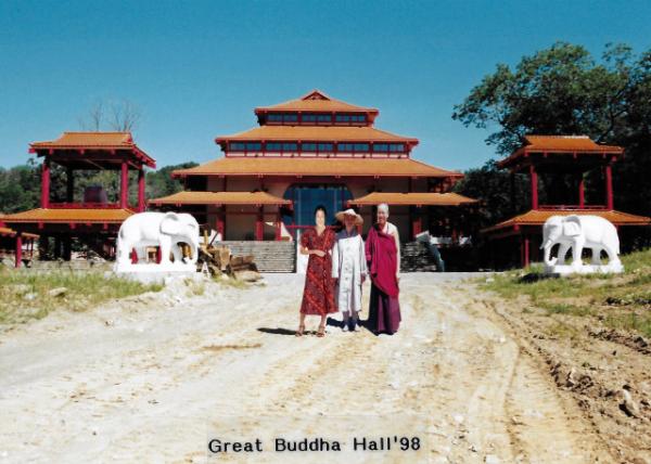 1998-07-18_Great Buddha Hall @ Chuang Yen Buddhist Monastery0001.JPG