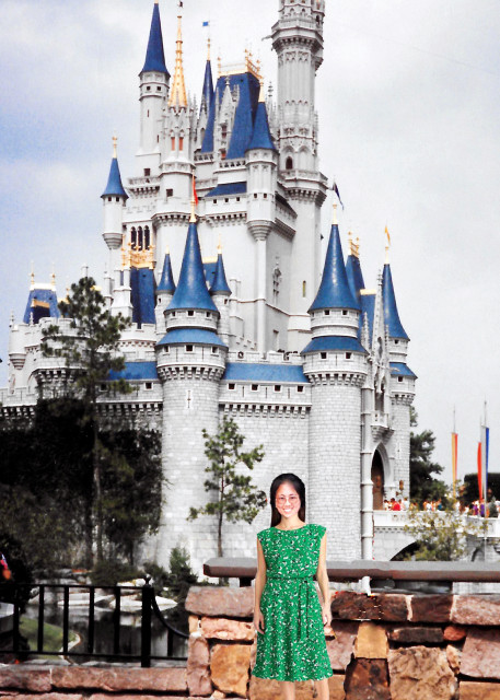 1993-08-07_Magic Kingdom_Cinderella Castle_M0001.JPG