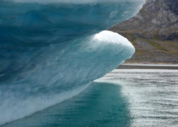 2023-08-24_Iceberg_Broken-off Glaciers in the Deep Fjords-300001.JPG