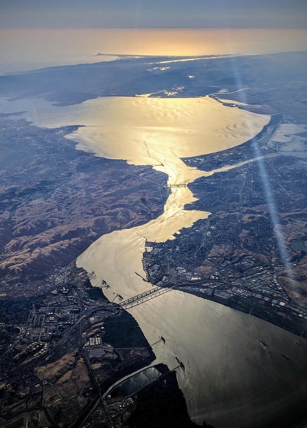 0-1 Suisun_Bay,_Carquinez_Strait,_San_Pablo_Bay.jpg