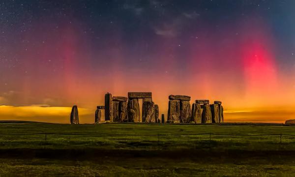 46ʯ Stonehenge (Nick Bull).jpg