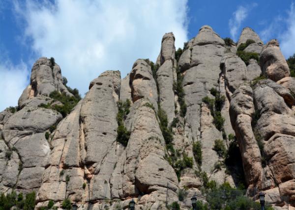 2024-06-03_09_Magical Montserrat Massif_Montserrat Mountains of Roca de St Jaume_ the Famous Rock Formations Elephant & Mummy0001.JPG