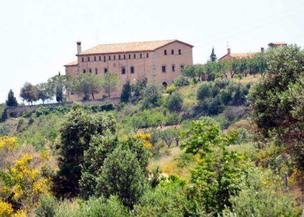 2024-06-03_17_Monastery of San Benito de Montserrat-30001.JPG