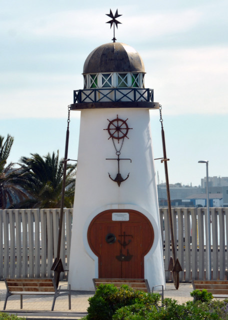 2024-06-08_36_Bldg_Commemorative Monument to the Martyrs of the Sea in Arrecife0001.JPG