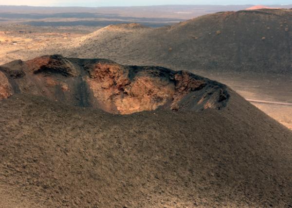 2024-06-08_28_Timanfaya NP_Volcanic Landscape & Volcano Crater0001.JPG