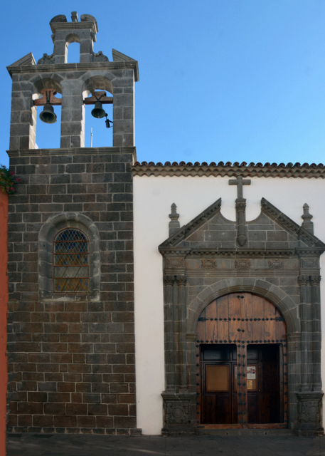 2024-06-09_09Church & Old Hospital of Our Lady of Sorrows_Façade Framed by Coupled Columns on the Original Plinths Carved w Geometric Motifs & Topped by a Spi000.JPG