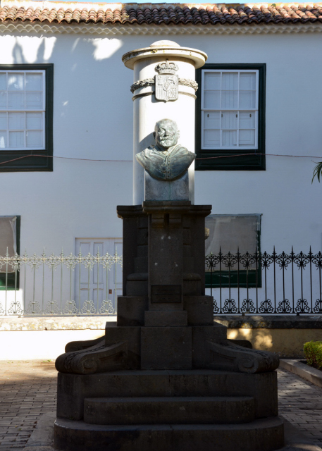 2024-06-09_42_Statue of Jesús María Perdigón_ Directors of the Fine Arts Gazette of the Spanish Association of Painters & Sculptors-10001.JPG