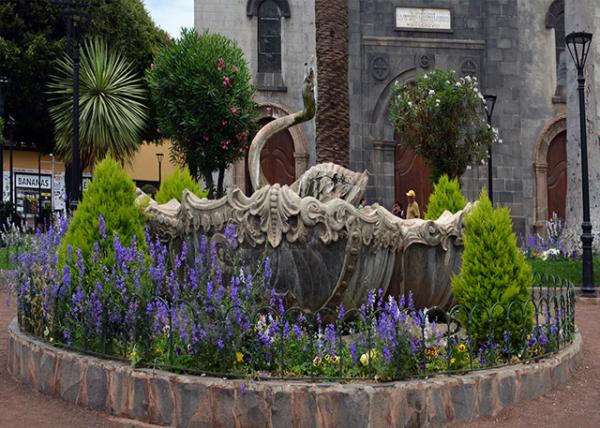 2024-06-09_29_Church of Our Lady of the Pe?a de Francia w Swan Stone Fountain Built in 19000001.jpg